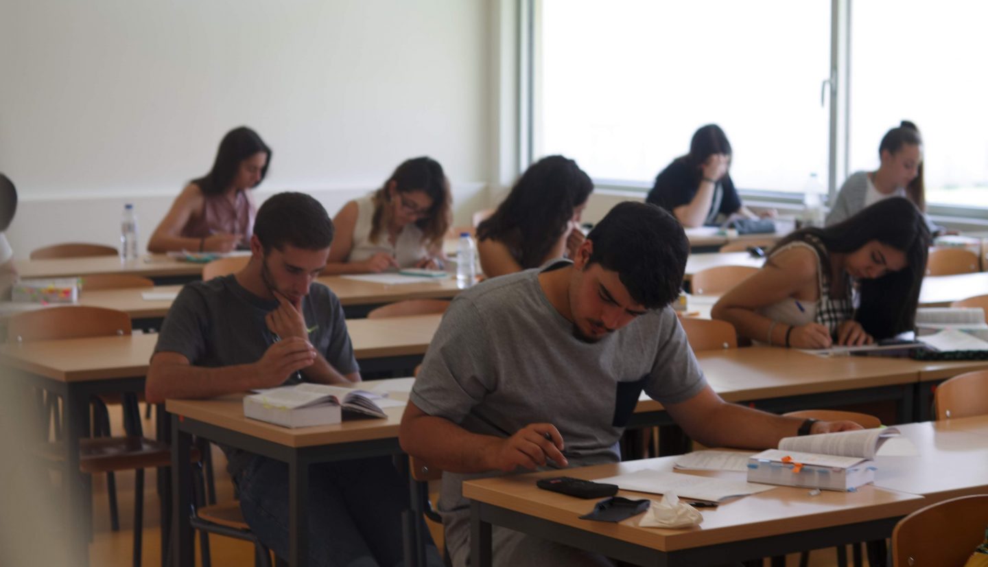 (Português) Calendário de Exames - 2.º semestre<