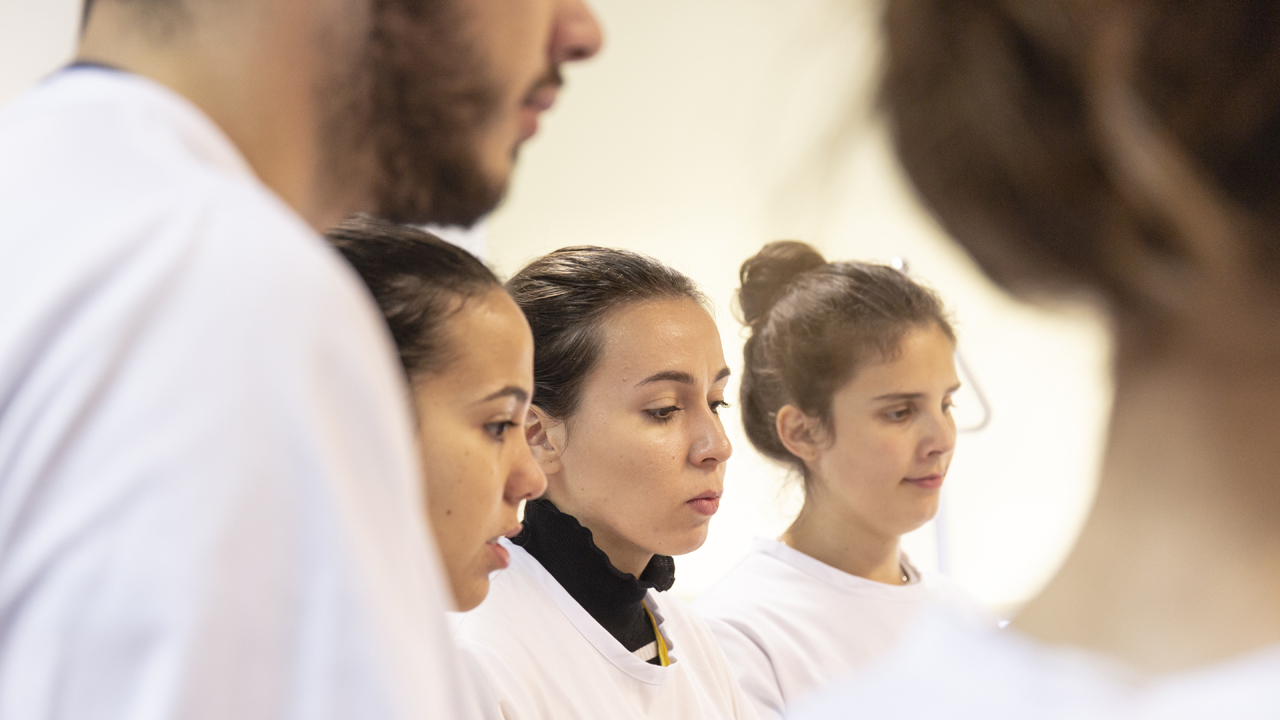 (Português) Apoio aos estudantes